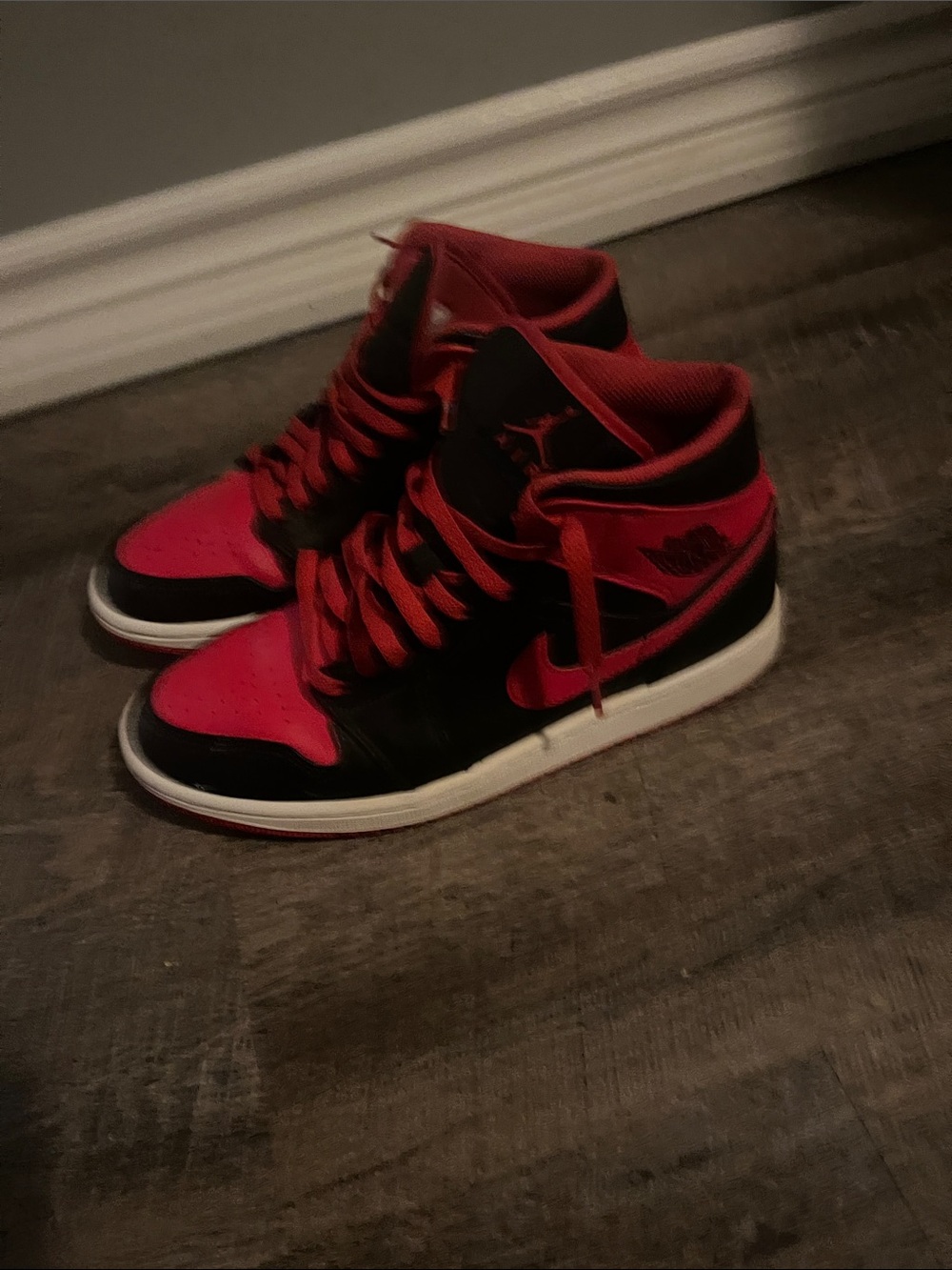 Jordan Men's Black and Red High-Top Sneakers